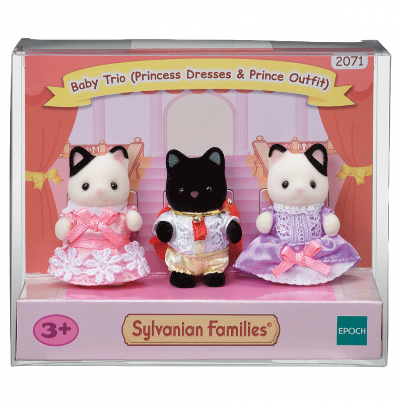 Le trio des bébés en costumes de prince et princesses