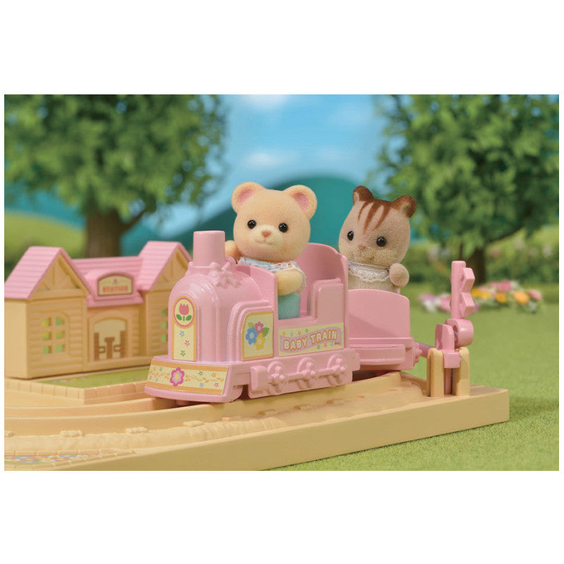 Le train tchou-tchou et Jason le bébé Ours