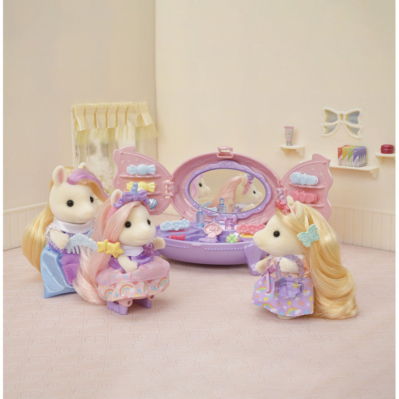 La coiffeuse de la fille Poney
