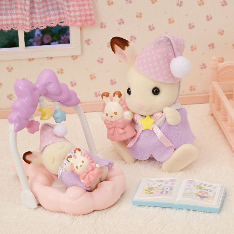 Le coucher des sœurs Lapin Chocolat