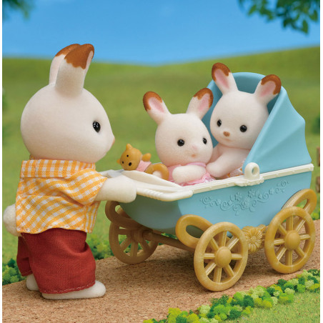 Les jumeaux Lapin Chocolat et la poussette double de Sylvanian Family - 2