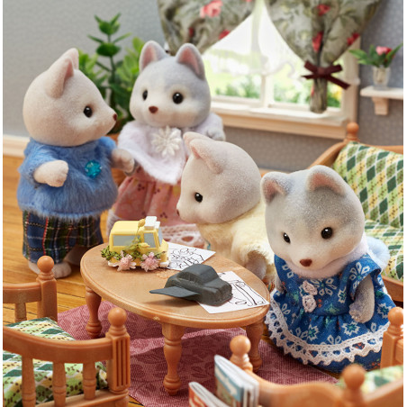 La famille Husky de Sylvanian Family - 5