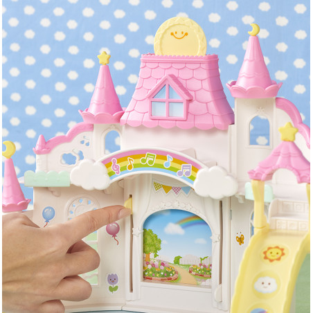 La crèche ensoleillée de Sylvanian Family - 11