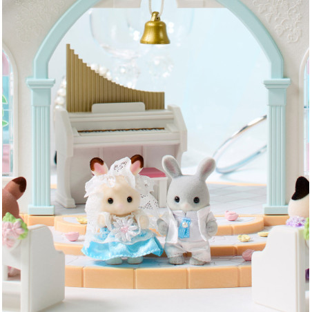 Les bébés en tenues de mariage de Sylvanian Family - 2