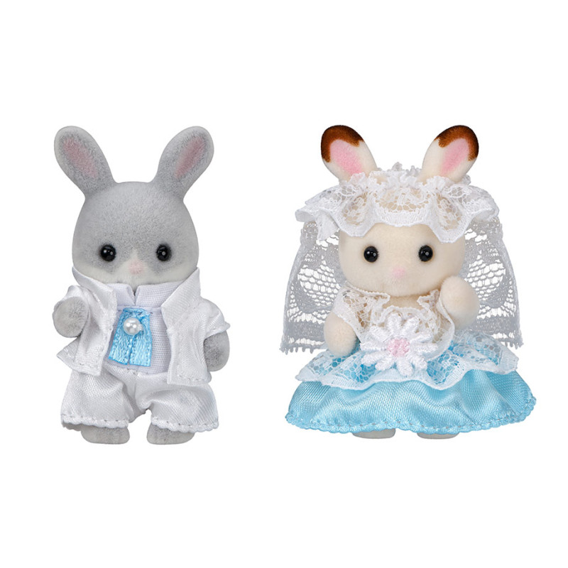 Les bébés en tenues de mariage