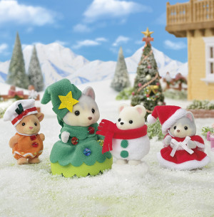 SYLVANIAN FAMILIES - Le Coffret traineau de Noël et Figurines - 5568 - Mini  Poupées Multicolore : : Jeux et Jouets