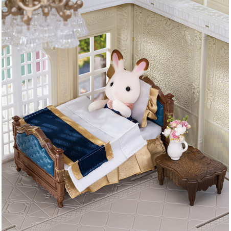L'hôtel royal de Sylvanian Family - 13