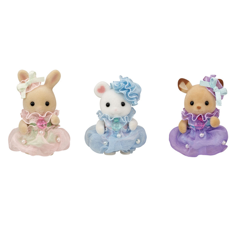 Le trio des bébés en costumes de méduses