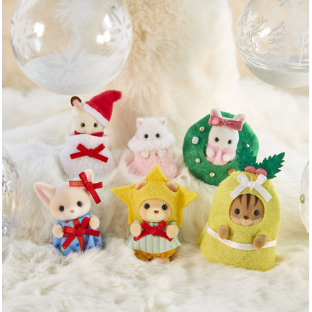 Les bébés en costumes de Noël de Sylvanian Family - 12