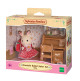 La fille Lapin Chocolat et bureau de Sylvanian Family - 1