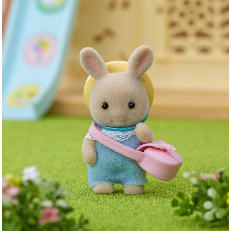 Le bébé Lapin Crème