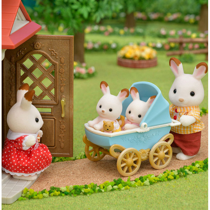 Les jumeaux Lapin Chocolat et la poussette double