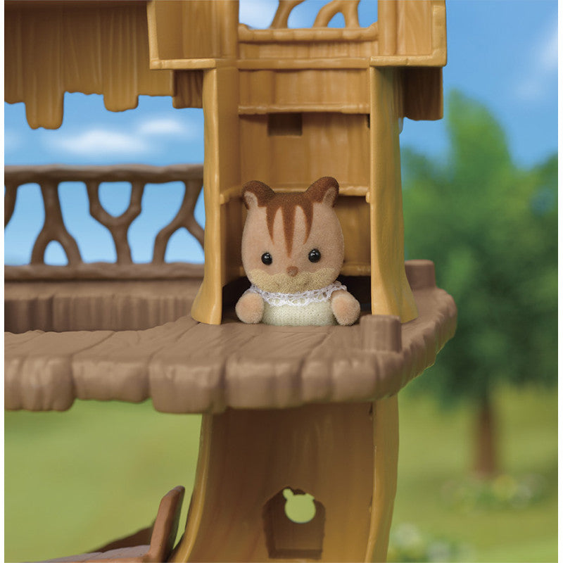 Le coffret cabane dans les arbres et set de camping